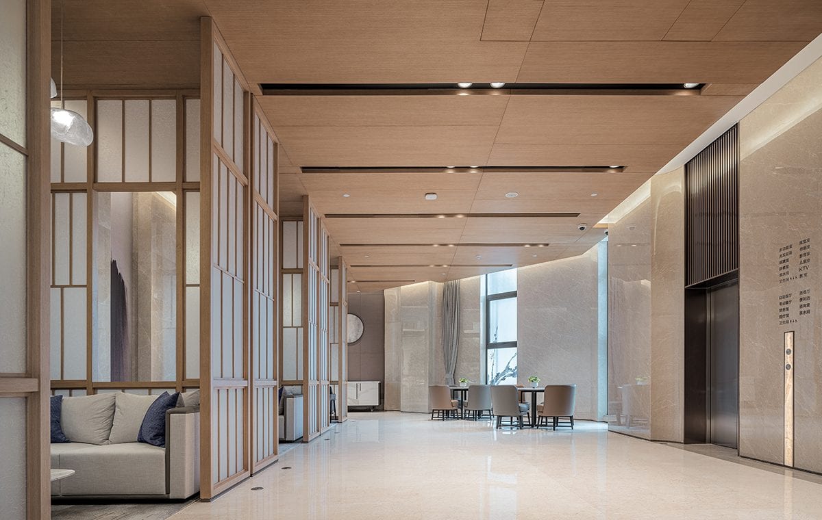 Private Club · 01