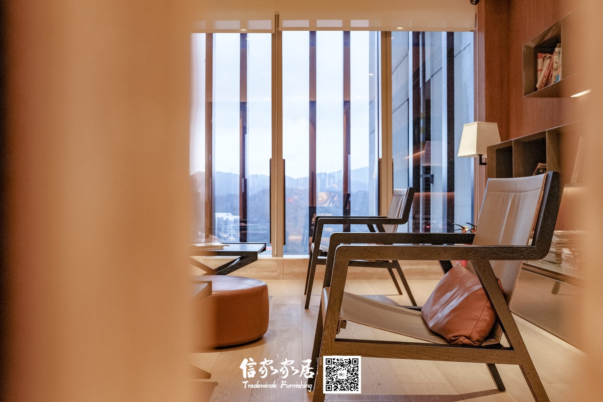 Mockup Room · 43