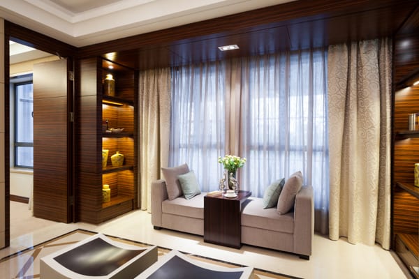Private Residence · 06
